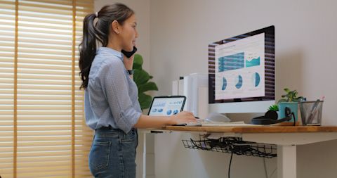 woman-working-in-home-office